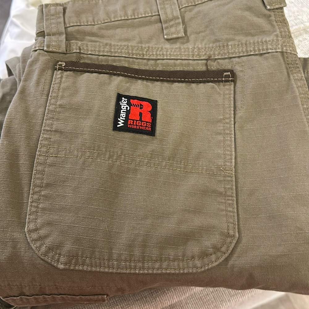 Wrangler Riptide Jeans 34x34 Thick material for work/hunting outdoors